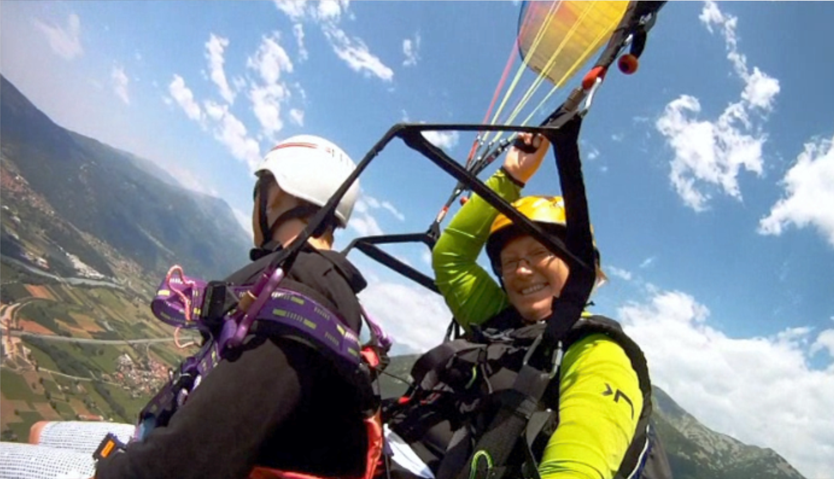 L’EMOZIONE DI UN VOLO BIPOSTO